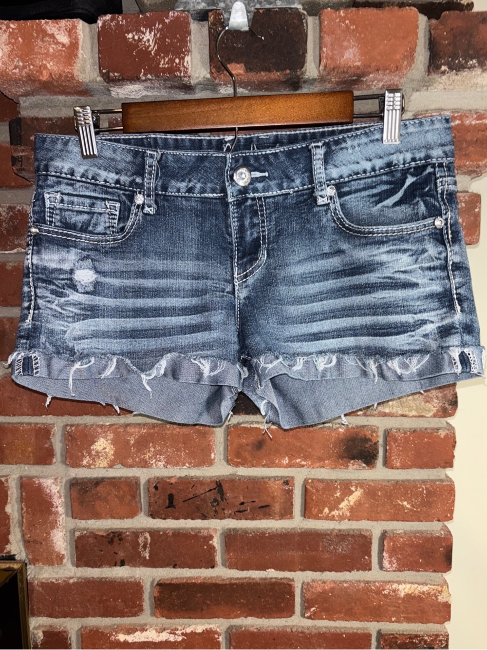 Y2K Amethyst Jeans Low Rise Distressed Bling White Stitching Shorts Size 9